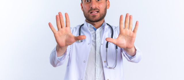 How Clinics Reduce No Shows and Cancellations in Plastic Surgery